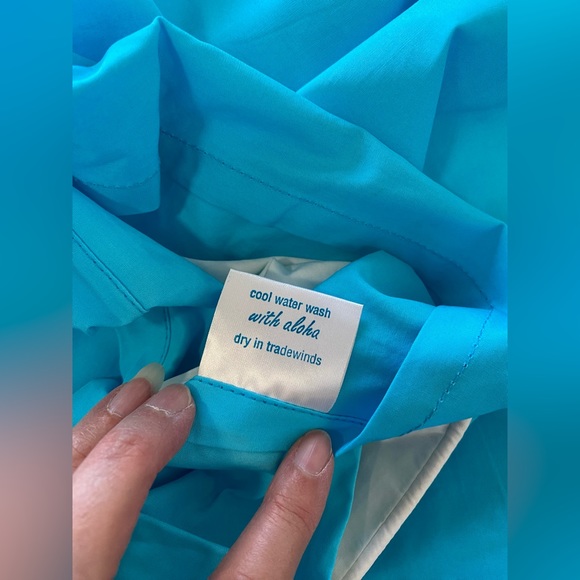 Pair of Maui Beach Sheets Shams - Picture 4 of 5